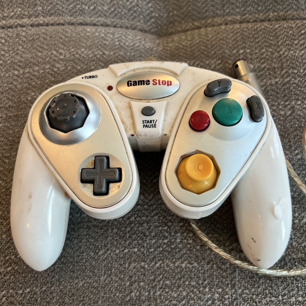 Nintendo Gamecube Game Cube Game Stop White Controller Preowned